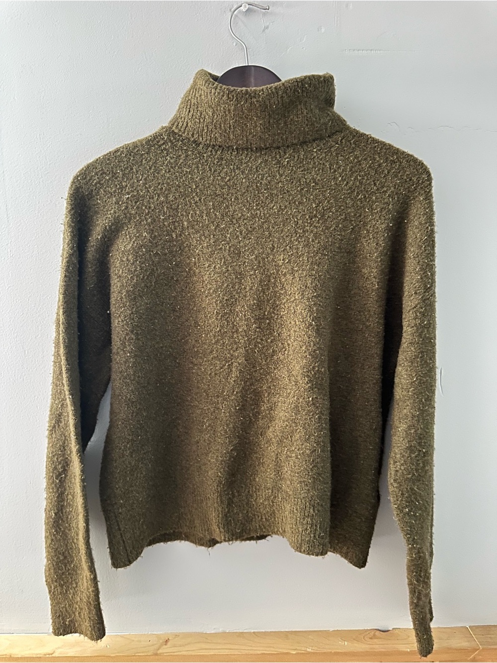 H&M Olive Green Turtleneck Sweater